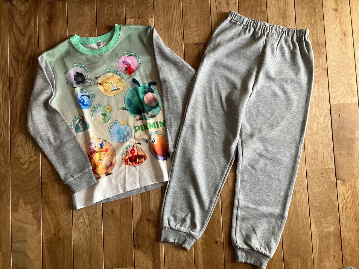 未使用タグなし ピクミン 光るパジャマ 長袖 130センチ 春秋 グレー拍卖
