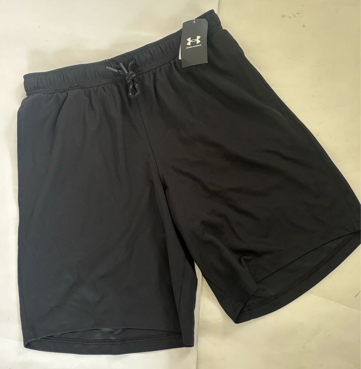 ☆4519☆未使用☆ アンダーアーマー(UNDER ARMOUR) バスケットボール ハーフパンツ Lサイズ/UAベースライン ショーツ/バスケ/ ハーフパンツ拍卖