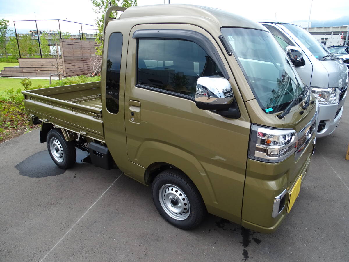 ダイハツ 鏡面メッキ ドアミラーカバー ハイゼットトラック ジャンボ S500 S5100P ピクシストラック サンバートラック 後期専用 貼り付装着拍卖