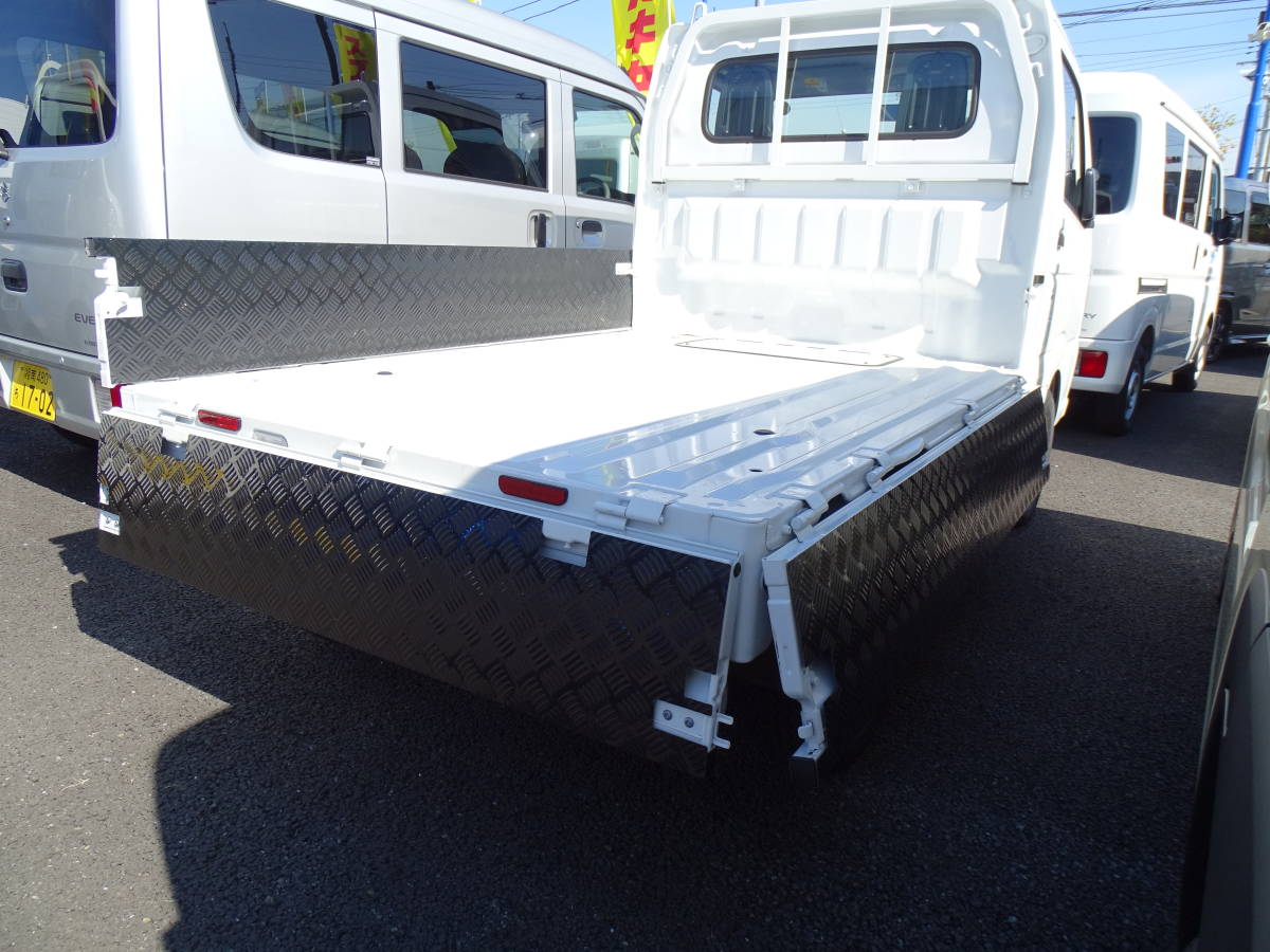 キャリィトラック DA63T DA16T マツダスクラム 日産クリッパー NT100系 標準 アオリ インナーメタルブラック 黒ステンレスカバー シマ 縞柄拍卖