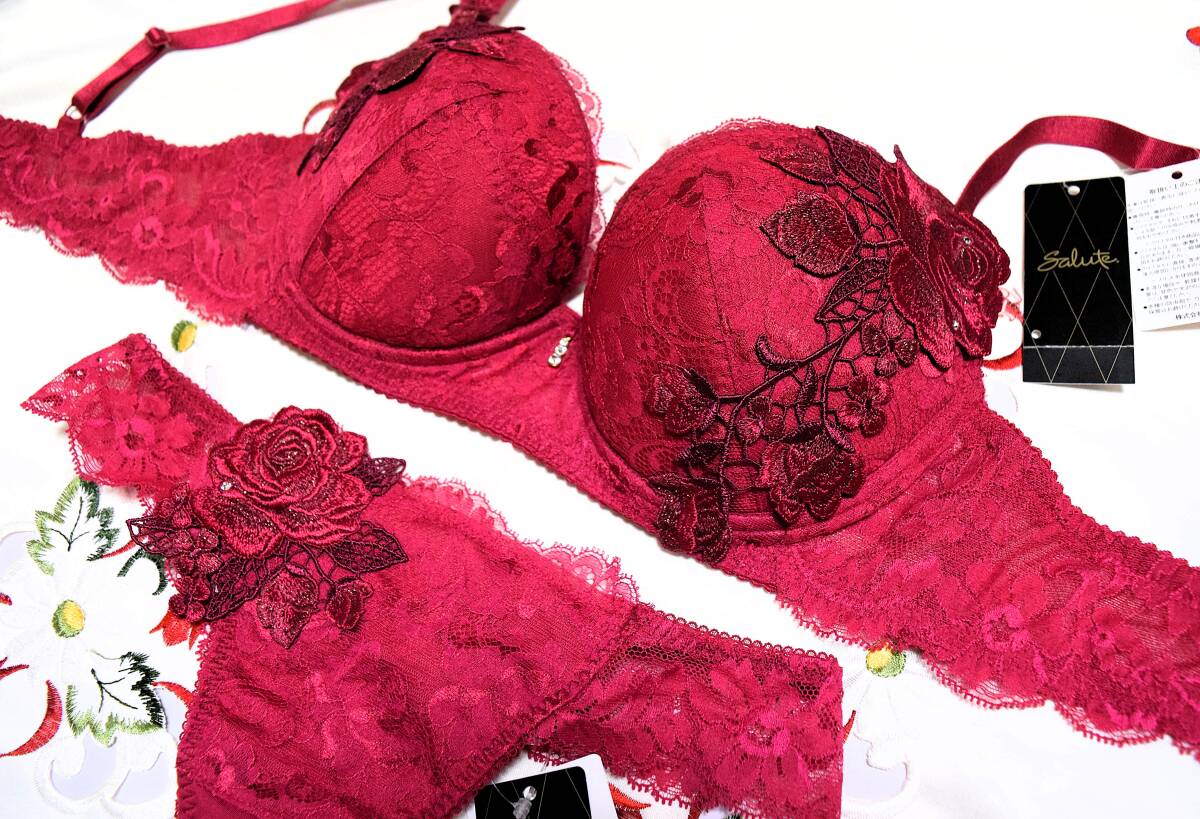 売り切れ☆新品・タグ付き☆ワコール☆サルート☆10G・シンプルラグジュアリー☆RP☆E75&ソングM拍卖