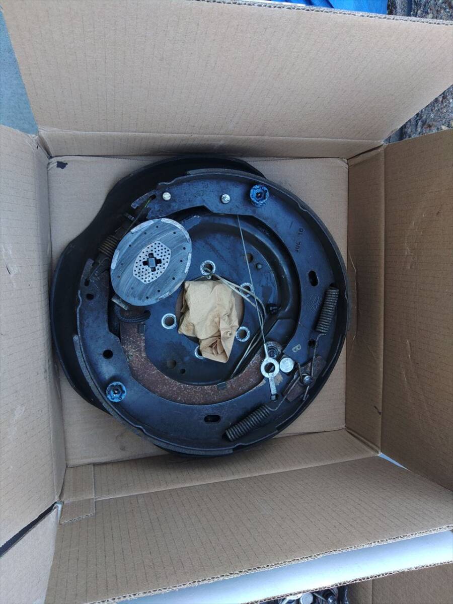 DEXTER AXLE デクスター 電磁ブレーキ アメリカントレーラー K23-458-00/K23-459-00 中古です拍卖