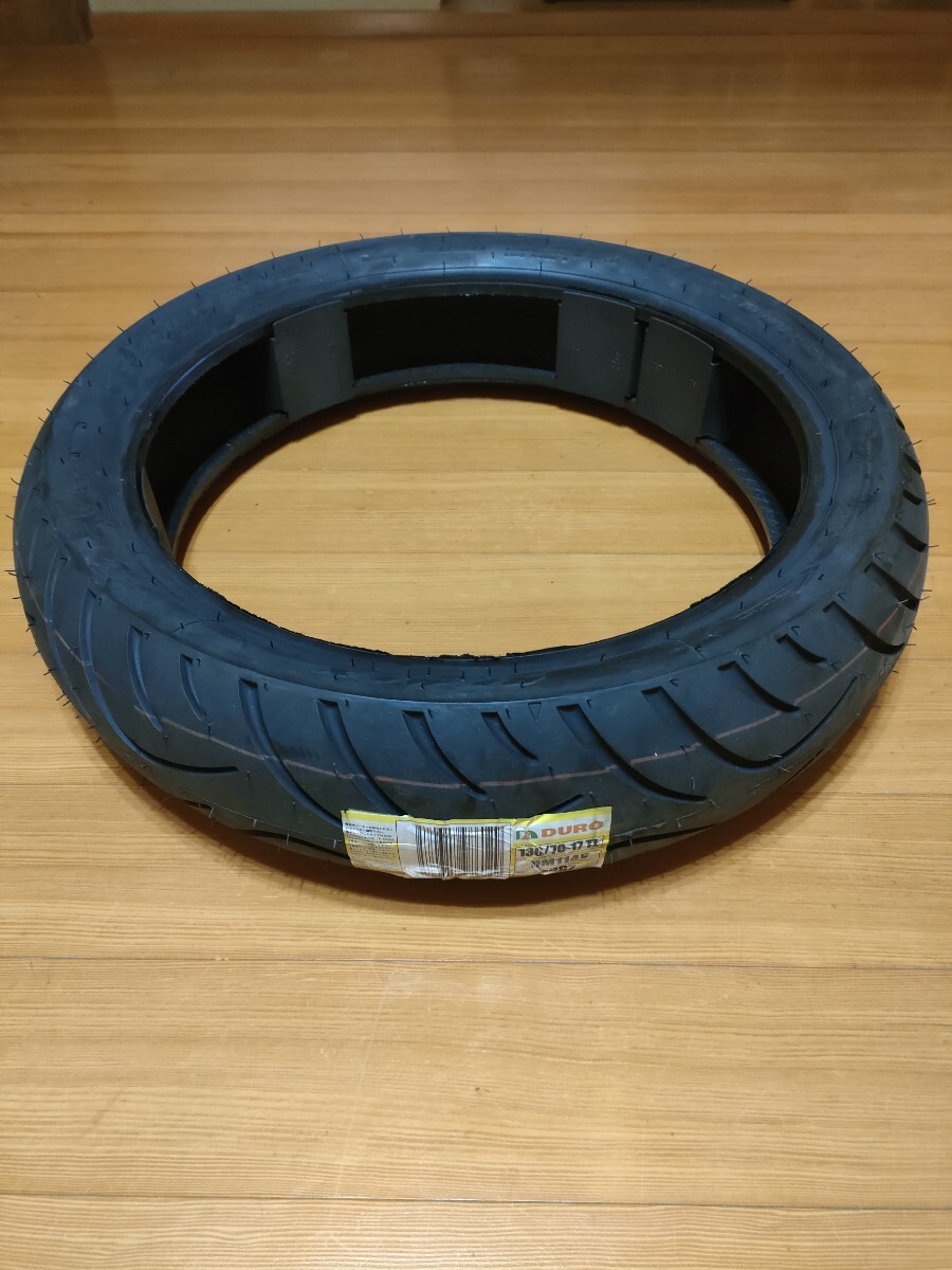DURO リアタイヤ サイズ130/70-17 TL パターン DM1145 商品コード 7987 未使用品 デューロ バイクタイヤ拍卖