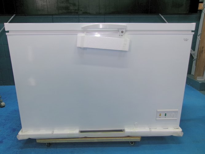 ★新品 大型冷凍ストッカー 冷凍庫 業務用 上開きタイプ KF-368NF 368リットル 店舗フリーザー●送料込拍卖