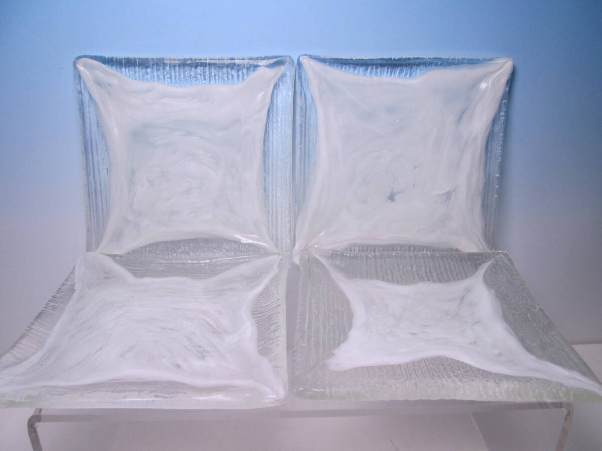 ☆お料理屋さんの器 手吹き ホワイト硝子四方皿 四客 フレンチ/茶懐石/割烹/日本料理拍卖