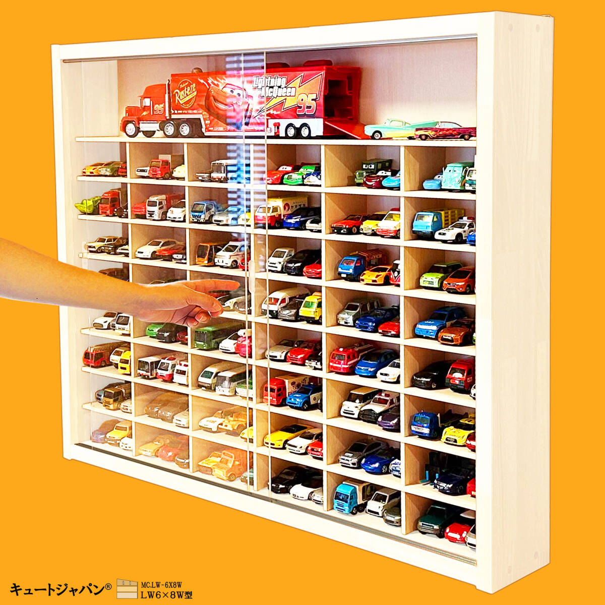 送料無料☆木製ミニカー収納 トミカ144台・大型サイズ収納 アクリル障子付 ホワイト色塗装 ディスプレイ LW6×8W型 コレクション拍卖