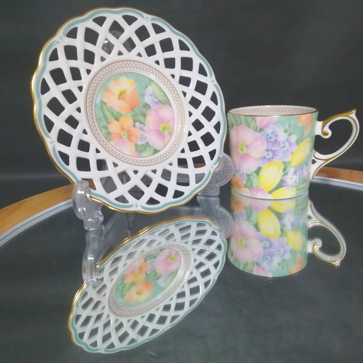 未使用◇自宅保管 ナルミ メッシュ 透かし カップ&ソーサー NARUMI拍卖