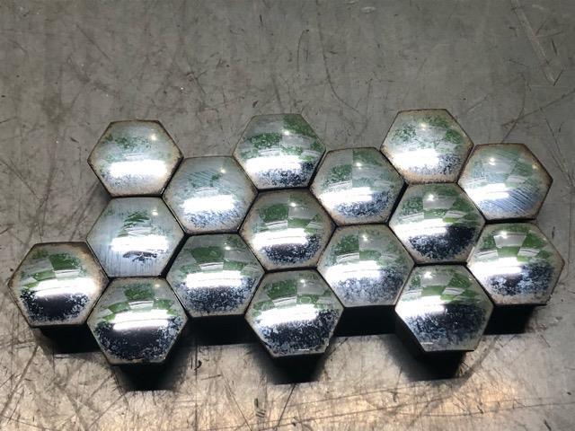 プジョー 5008 ABA-T875F02 ホイルボルトキャップ16個セット拍卖