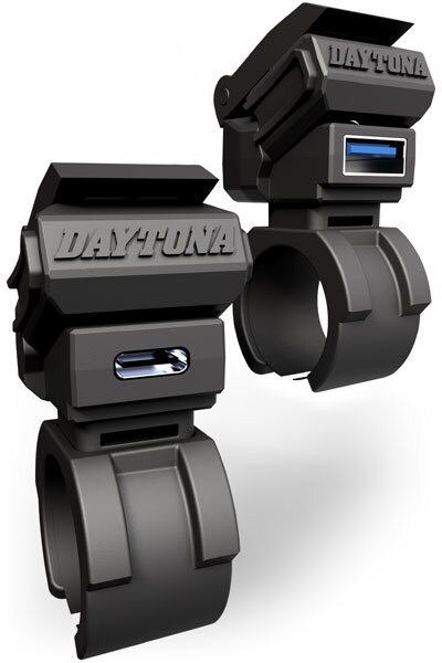 デイトナ DAYTONA バイク専用USB電源 Type-A+Type-C(QC3.0/PD3.0) 30W 2ポート メインキー連動 46393拍卖