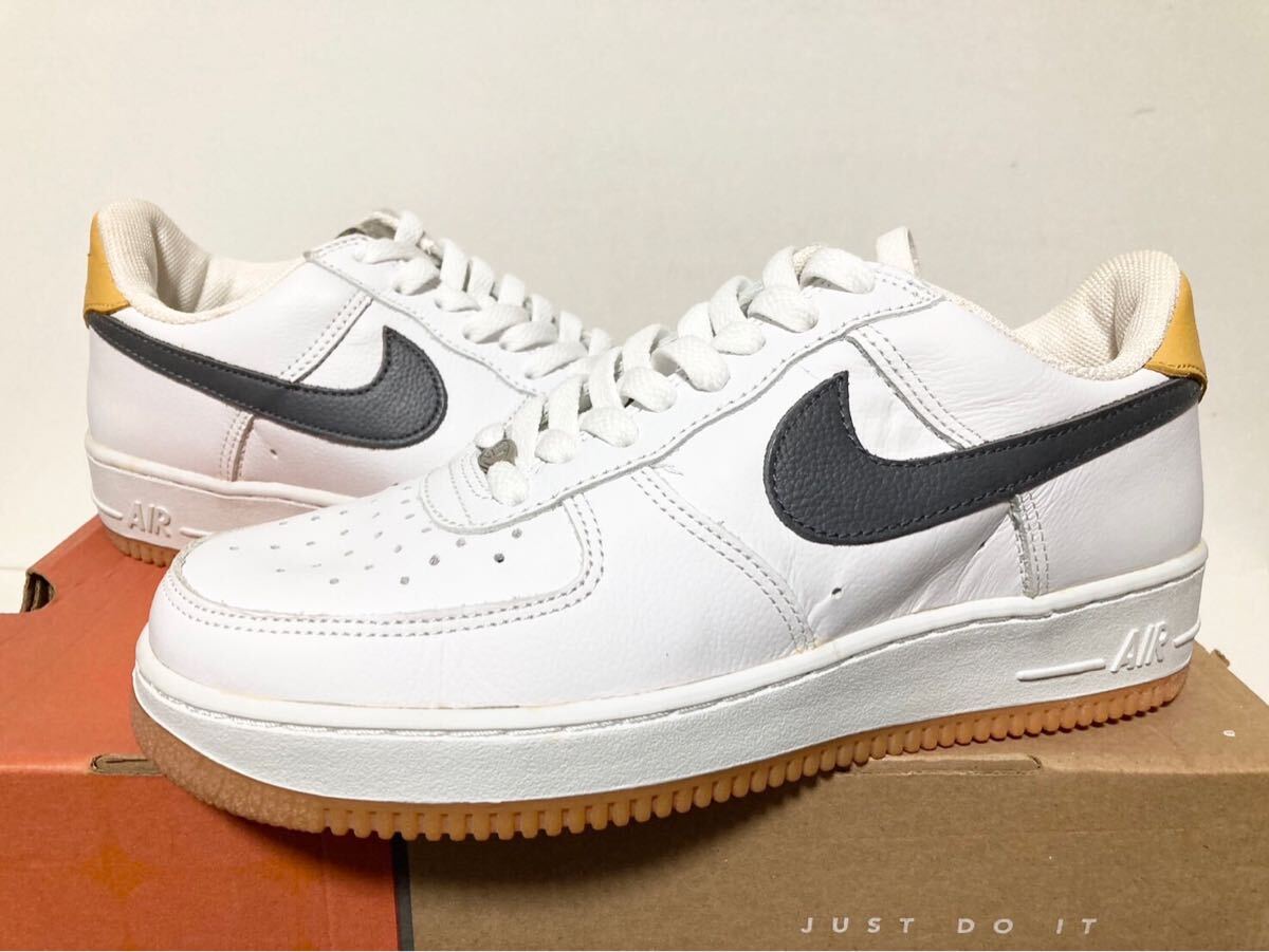 2002 新品箱付 NIKE AIR FORCE 1 WHITE GRAPHITE CAMP GREEN ナイキ エア フォース ホワイト グラファイト グリーン 26cm US8 624040-102 拍卖