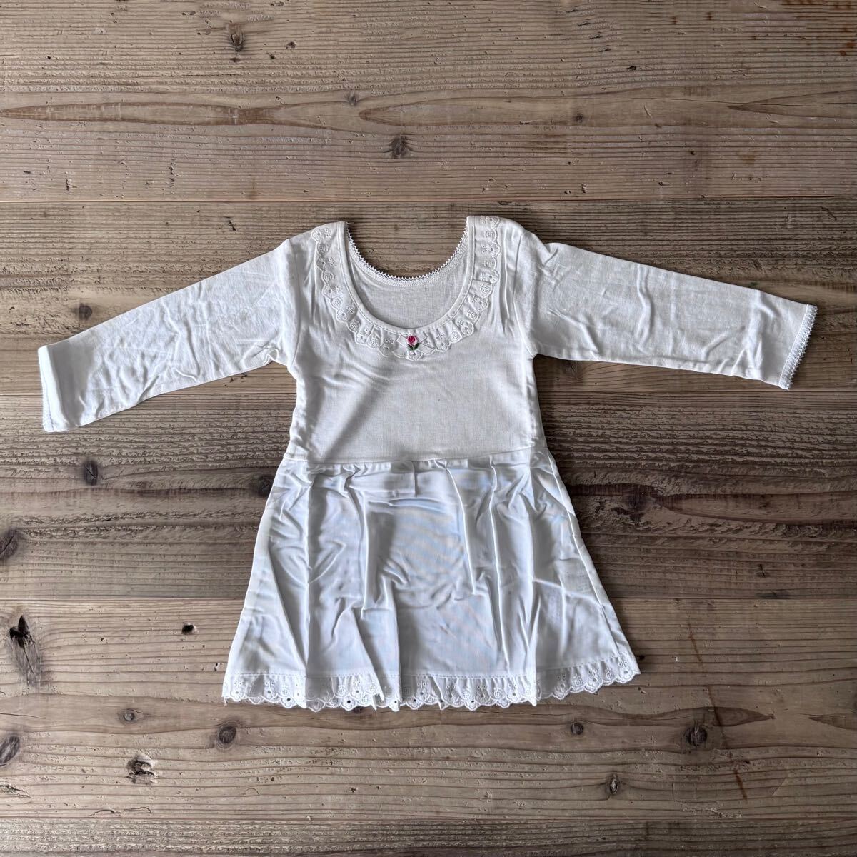 ④昭和レトロ 肌着 サイズ不明 100サイズ 3才用 シミーズ スリップ 新品未使用 コットン 綿100 ナイロン拍卖