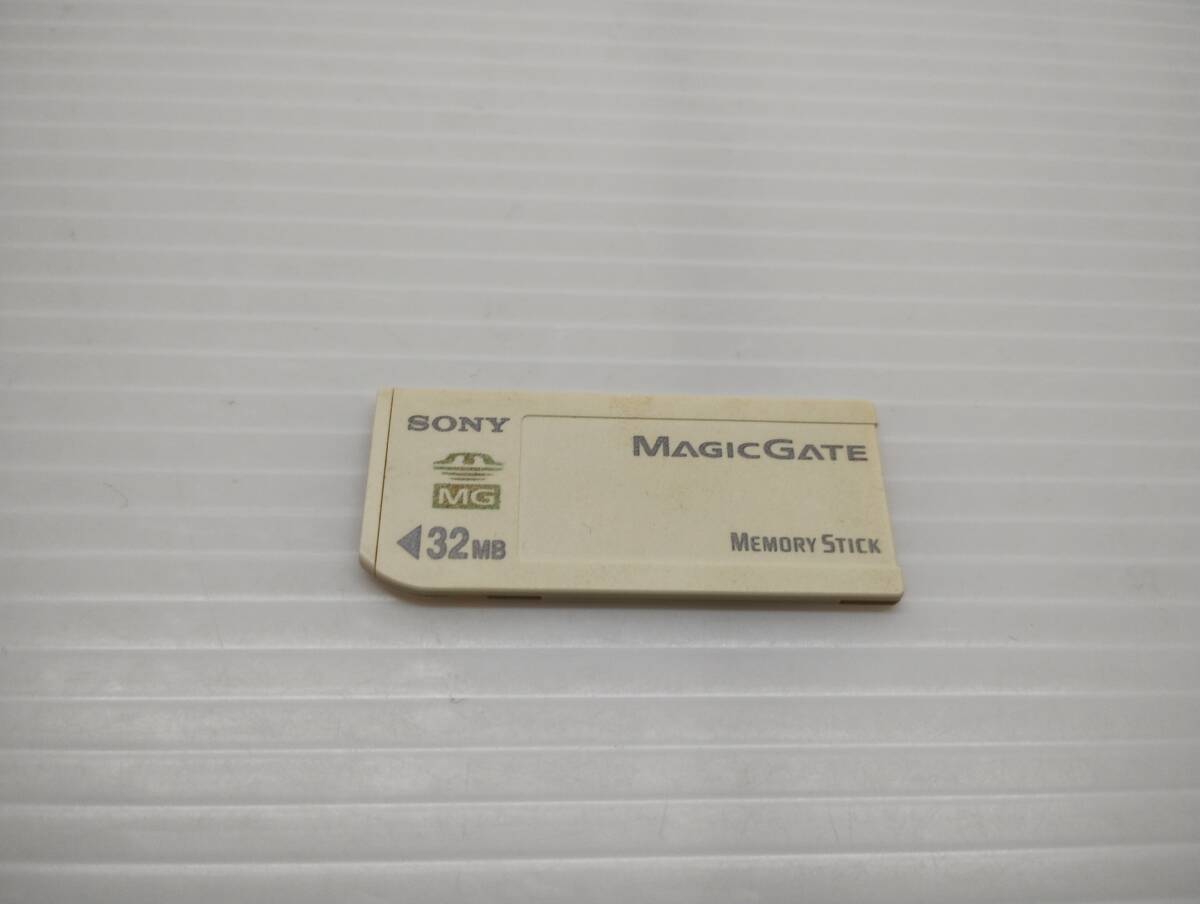 32MB メガバイト MG SONY MEMORY STICK フォーマット済み メモリーカード メモリースティック拍卖