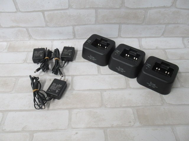 Ω 新LA 0241h 保証有 iCOM【 BC-141 】+【 BC-151 】 アイコム 卓上急速充電器 シングルチャージャー ×3台セット AC付拍卖