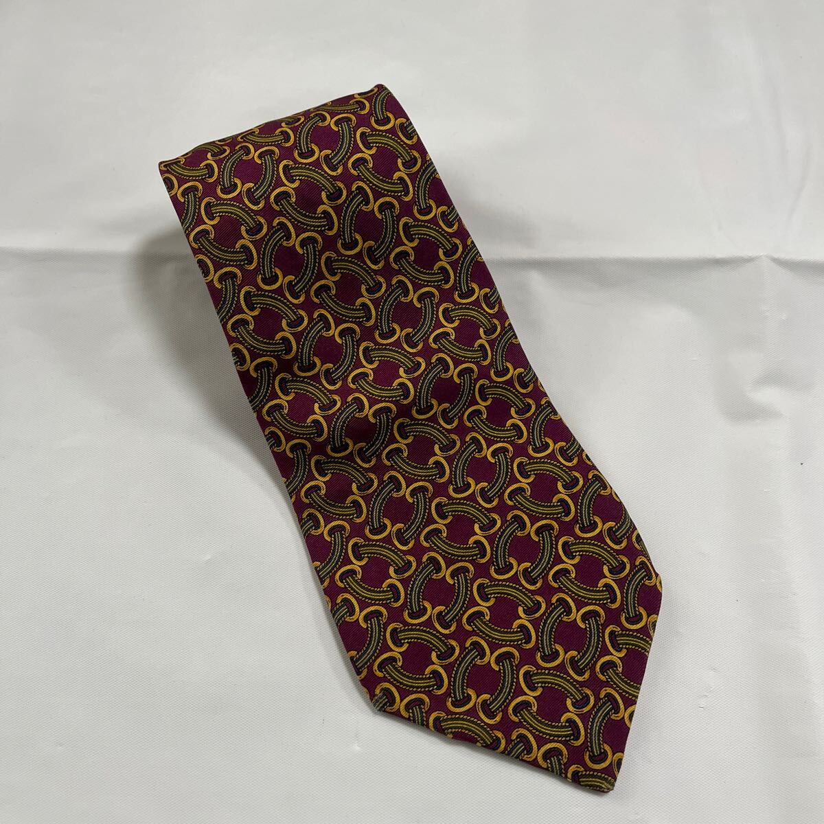 送料一律430円 極美品 スペイン製 CELINE セリーヌ ネクタイ ボルドー 総柄 シルク100%拍卖