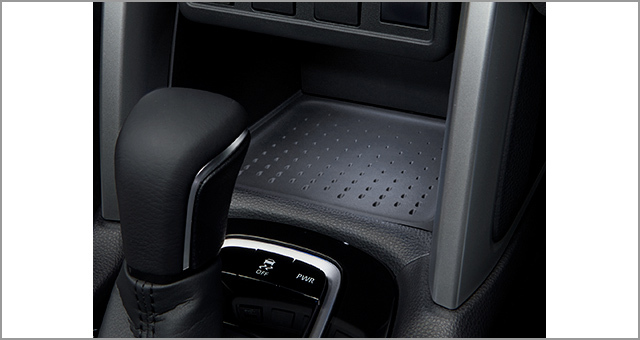 MXGA10 ZVG13 ZVG16 TOYOTA トヨタ純正 センターロアイルミネーション 0852C-16020 カローラ クロス拍卖