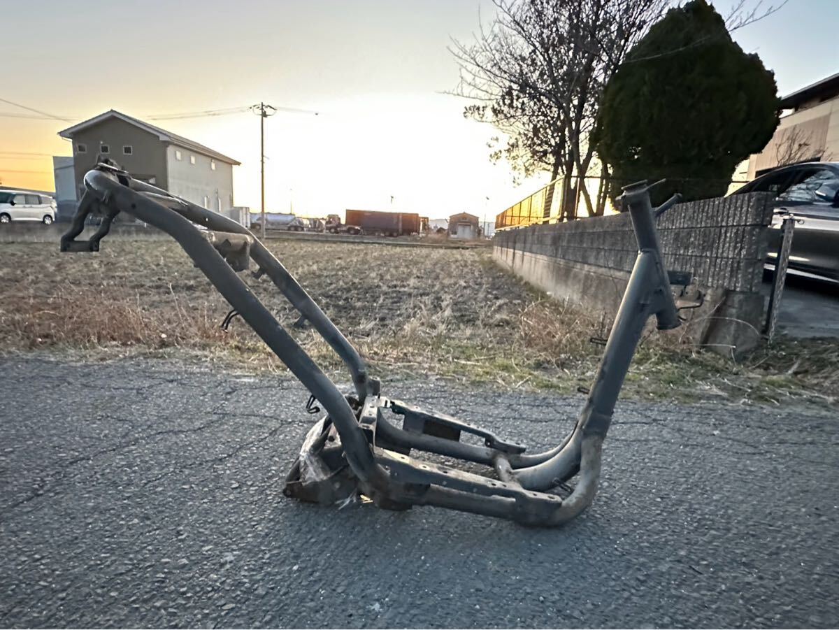 58181■ (この商品に限り手渡しも可能) ホンダ Dio ディオ AF18 (1595番台〜) 書付き フレーム拍卖