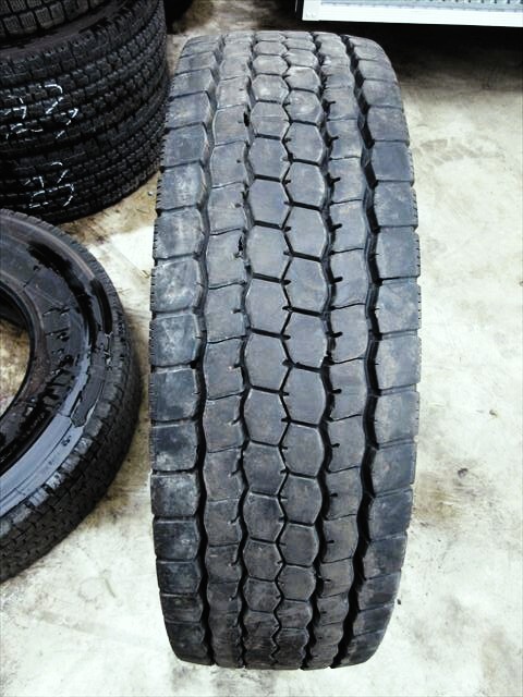 送料無料 275/80R22.5 BS M888 ミックス 2023年製 1本 12mmぐらい拍卖