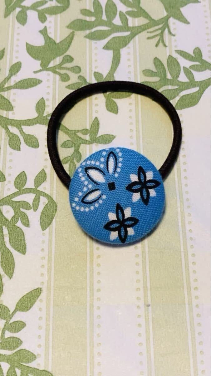 ヘアゴム (1-293)ヘアゴム/ハンドメイド/ヘアアクセサリー/27mm/くるみボタン拍卖