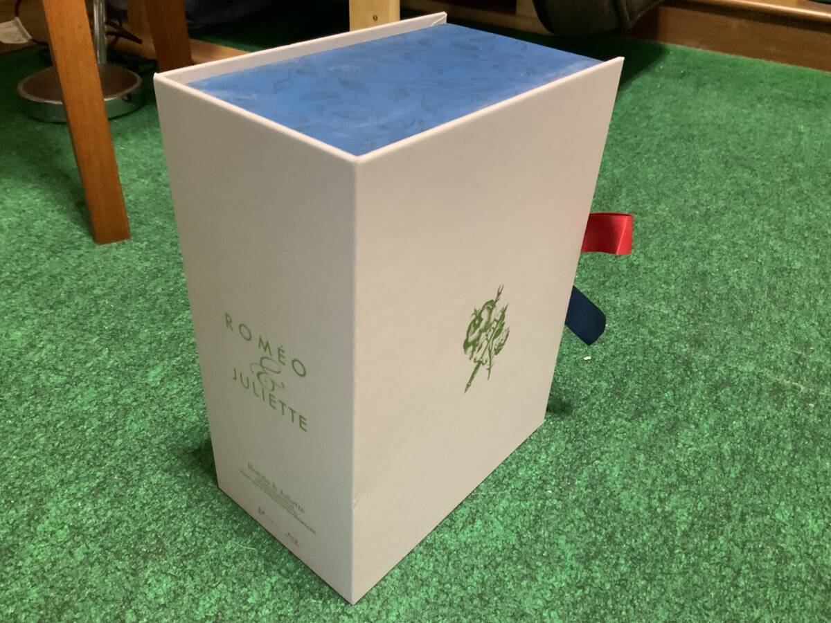 宝塚 ロミオとジュリエットSpecial Blu-ray Box 10枚組 ほとんど未使用 ポーチ付き 柚希礼音 礼真琴 明日海りお 彩風咲奈 龍真咲拍卖