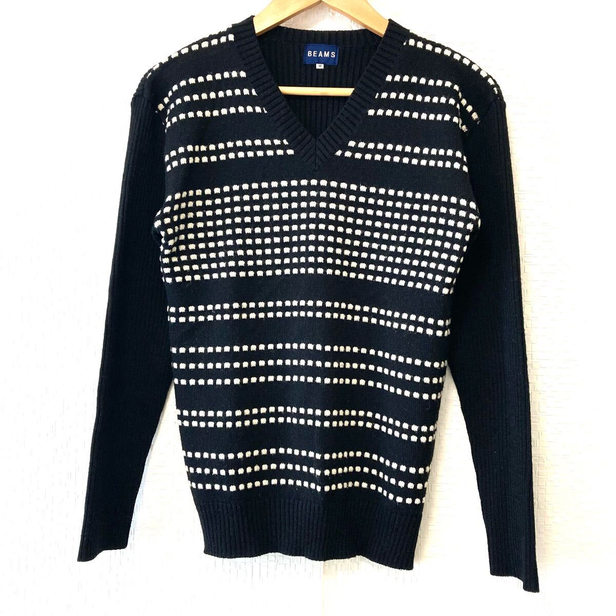 美品◎ 日本製◎【BEAMS】ビームス Vネック ニット セーター 長袖 トップス ウール混 カジュアル お洒落 ブラック メンズ M/Y26858UU拍卖