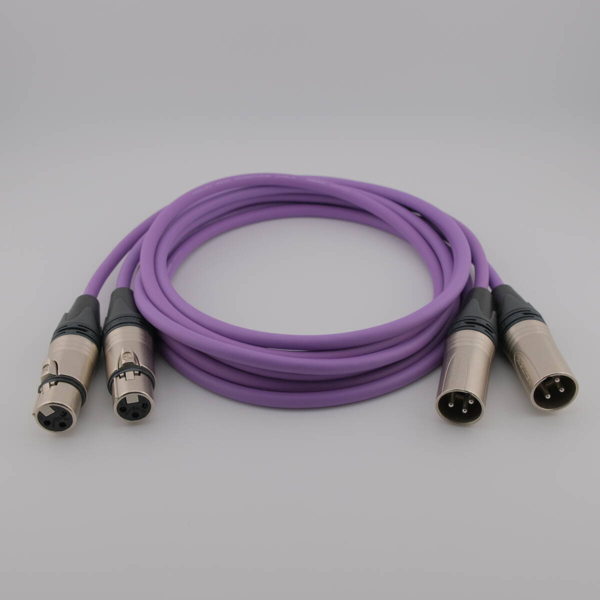 【送料無料】モガミ 2534 XLRケーブル(紫・パープル)(ノイトリック製銀メッキプラグ)(オヤイデハンダ使用) 約1.7m ペア拍卖