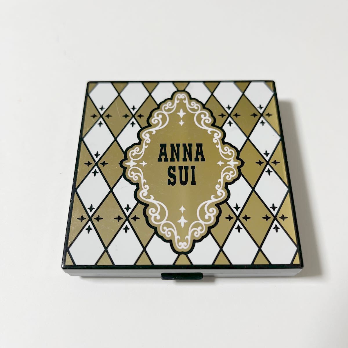 ANASUI アナスイ・アイシャドウパレット・6色 アイシャドウ・アイカラー拍卖