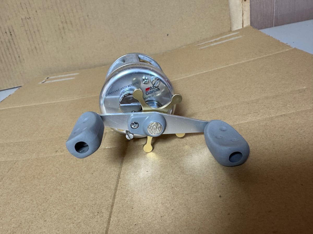 abu Garcia SILVER MAX 3600C Ambassadeur 専門家無いですから、回ります、その他未確認現状品ジャンク品、掃除、修理必要かもしれません拍卖