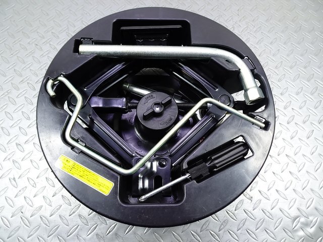 H/EC21■FIAT 500 ABA-31209 (フィアット チンクエチェント 2013y■車載工具 (ジャッキ ホイールレンチ ケース 牽引フック ドライバー拍卖