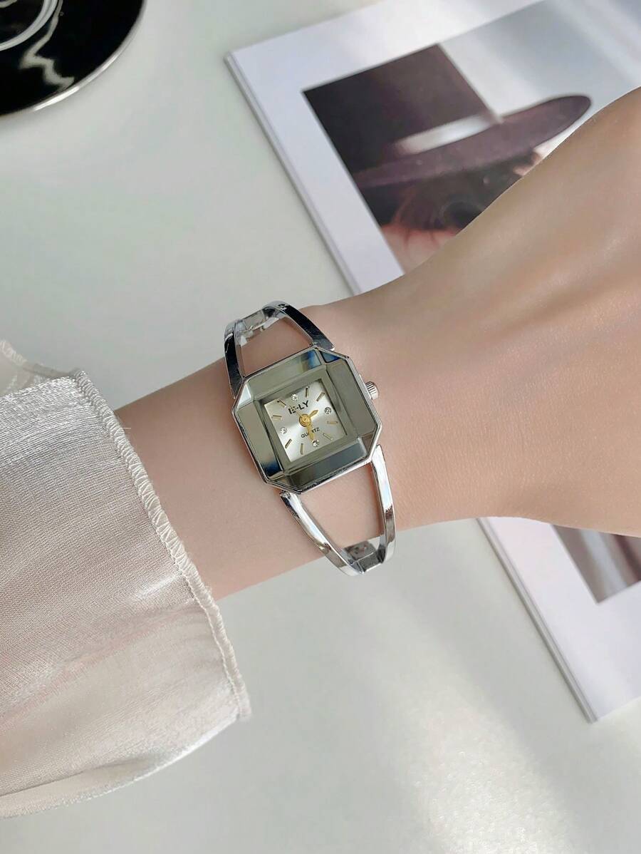 腕時計 レディース クォーツ 1個 ローズゴールド クリスタルガラス スクエアダイヤル レディース ブレスレット 腕時計、スタイリ拍卖