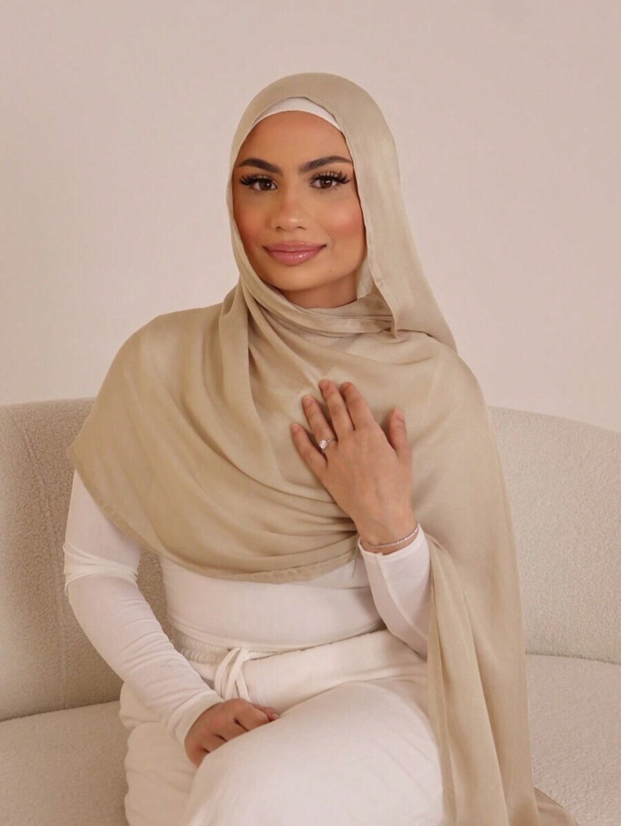 アクセサリー レディース スカーフ 1枚 レディース 無地 ビスコース ヘッドスカーフ、柔らかいワイドヘム ヒジャブスカーフ、多用拍卖