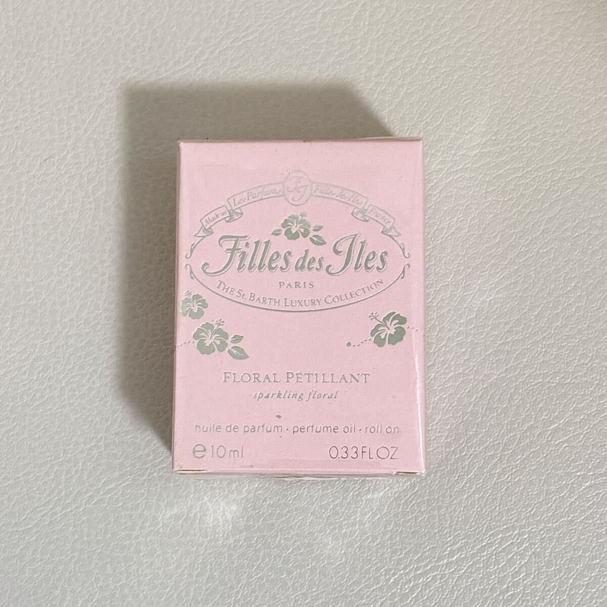【新品未開封】FLORAL PETILLANT Filles des Iles パフュームオイル ロールオン 10mL拍卖