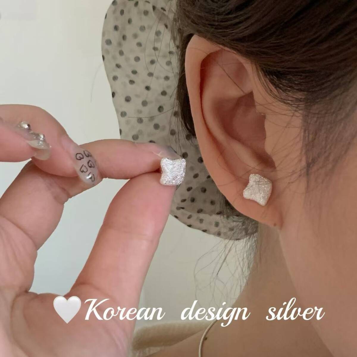ピアス シルバー925 レディース 不規則 スクエアフロスト 金属アレルギー対応拍卖