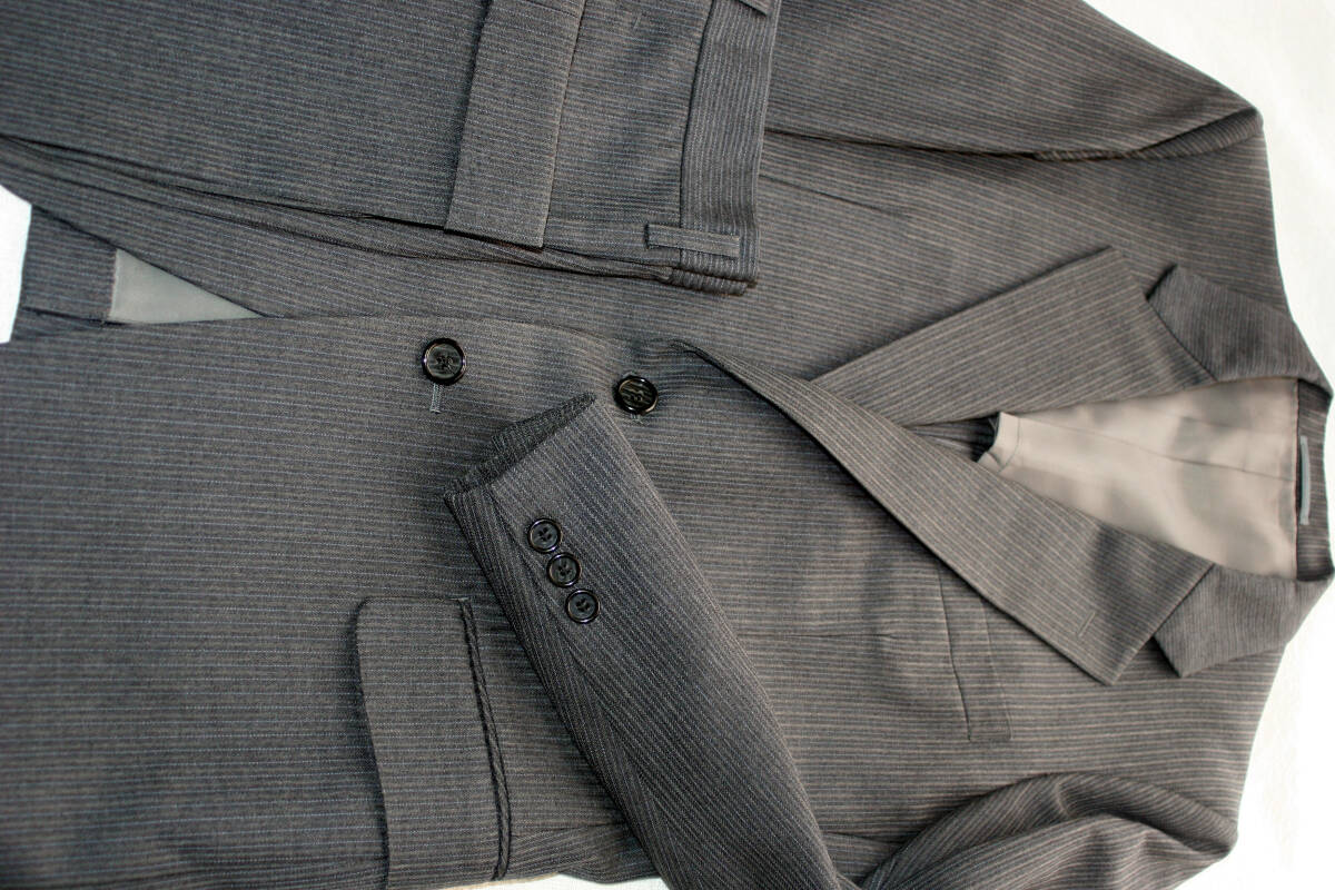 ★RS-4 大丸オ-ダ- ビジネス ス-ツ 2釦 色濃グレ-系  ウエスト 85 サイズ A5★ 春秋冬シーズン ビジネスに  結婚式に 拍卖