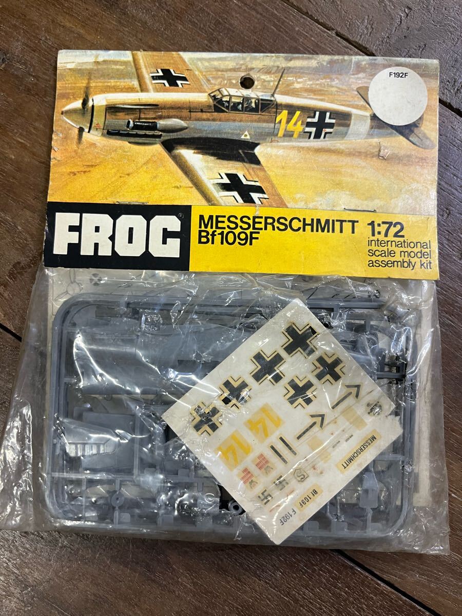 FROGMESSERSCHMITT 1:72B1109Finternationalプラモデル当時物絶版戦闘機飛行機拍卖