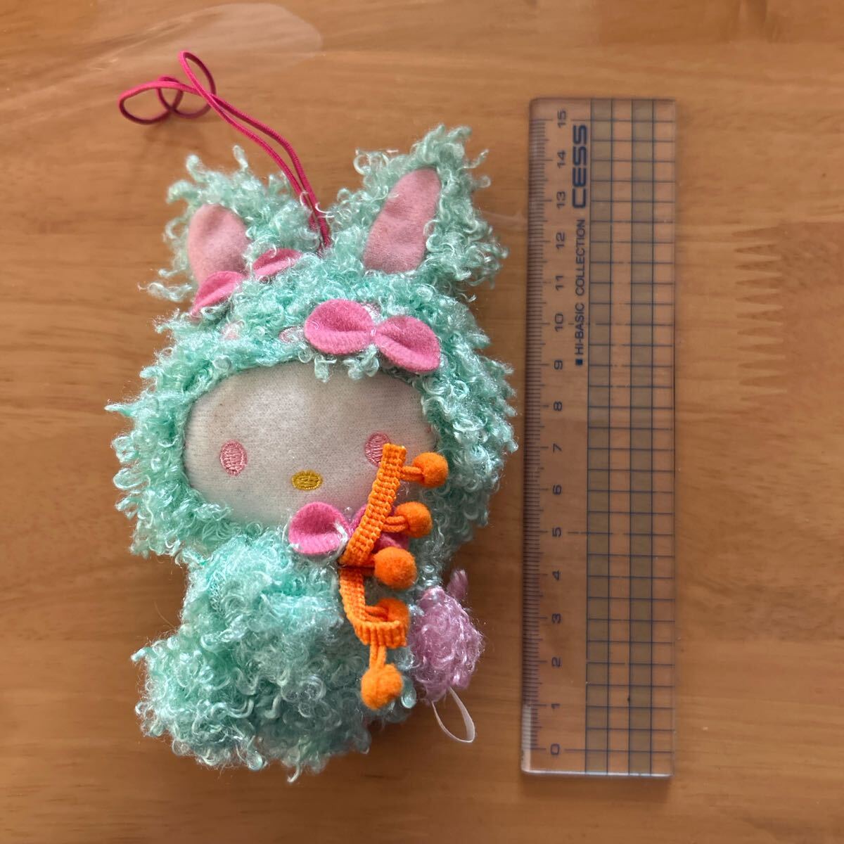 キティ うさぎ カラフルバニー ストラップ ぬいぐるみ ブルー 水色 平成 レトロ もこもこ拍卖