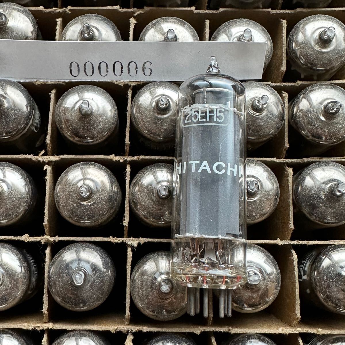 試験済 1pc NOS 真空管 25EH5 MT パワー 出力 管 Hitachi バルク 25v ヒーター ステレオ pp トランスレス アンプ 自作 DIY拍卖