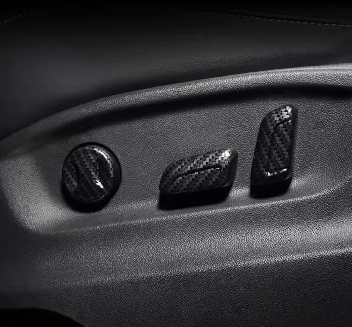 スポーティ全開♪ カーボン ルック シートスイッチ カバー アルテオン TSI Rライン 4モーション アドバンス エレガンス拍卖