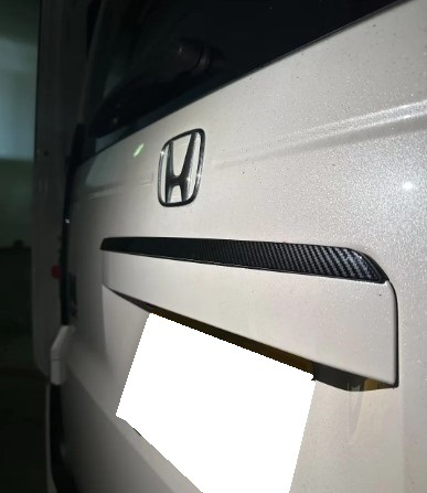 スポーティ全開♪ カーボン ルック バックドア ガーニッシュ ホンダ N-BOX JF5 JF6 ベースグレード ファッションスタイル スロープ B拍卖