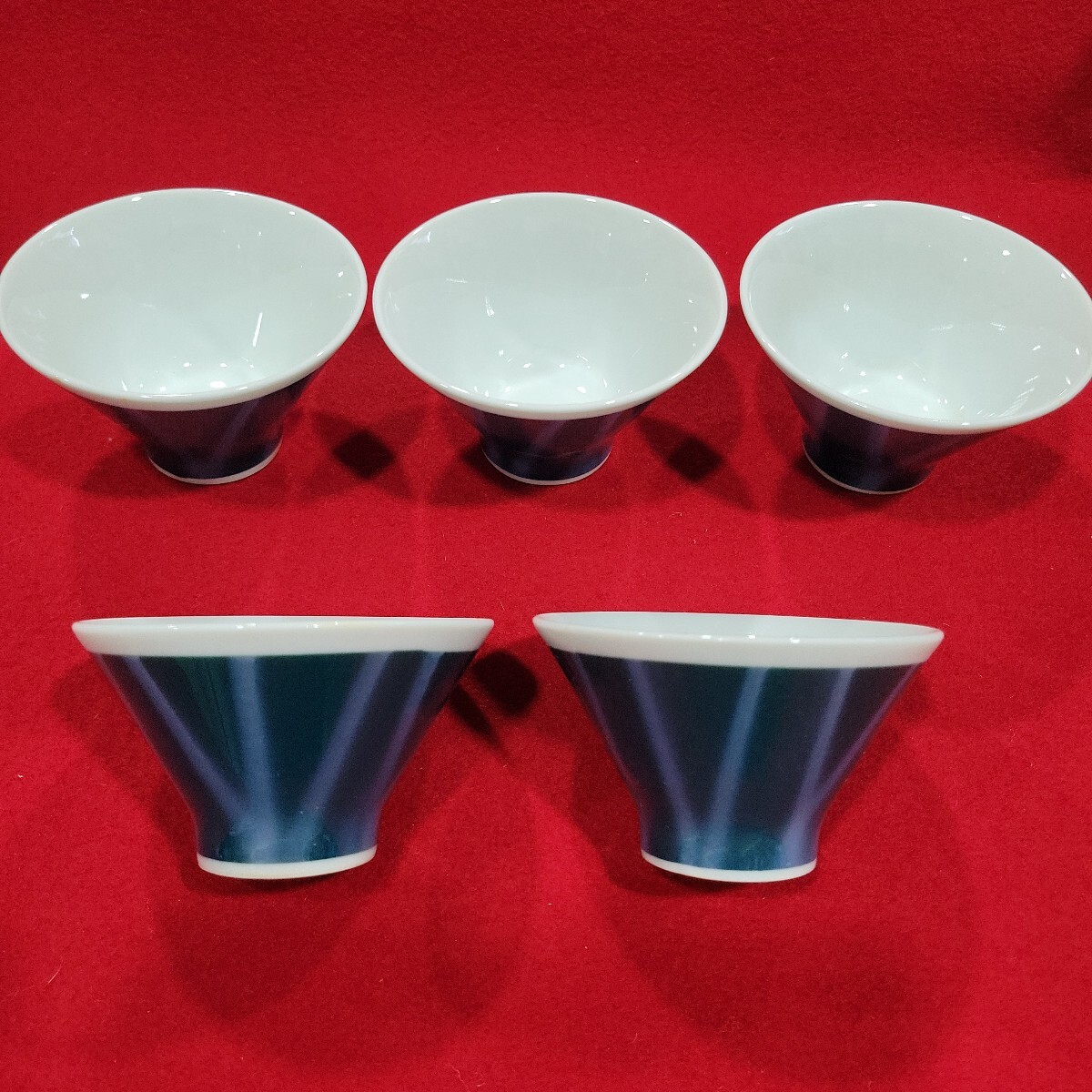 №8489 中古食器 昭和レトロ 酒器 ぐい飲み 口径約9.5㎝ 5客拍卖