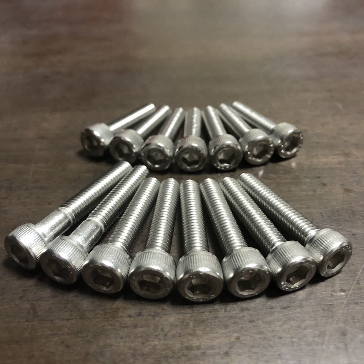 XT250 エンジンカバーボルト ステンレス キャップスクリュータイプ 1台分フルセット 安心の日本製 3Y5 30X 48Y SUS 304 XM7材拍卖