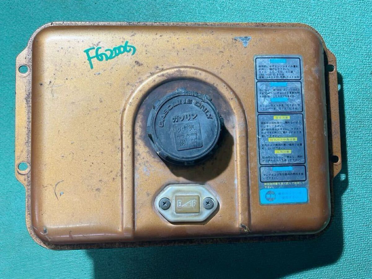 動噴 ポンプ ガソリンエンジン部品パーツ カワサキFG200G 燃料タンク 燃料コック付きません タンク内サビなし拍卖