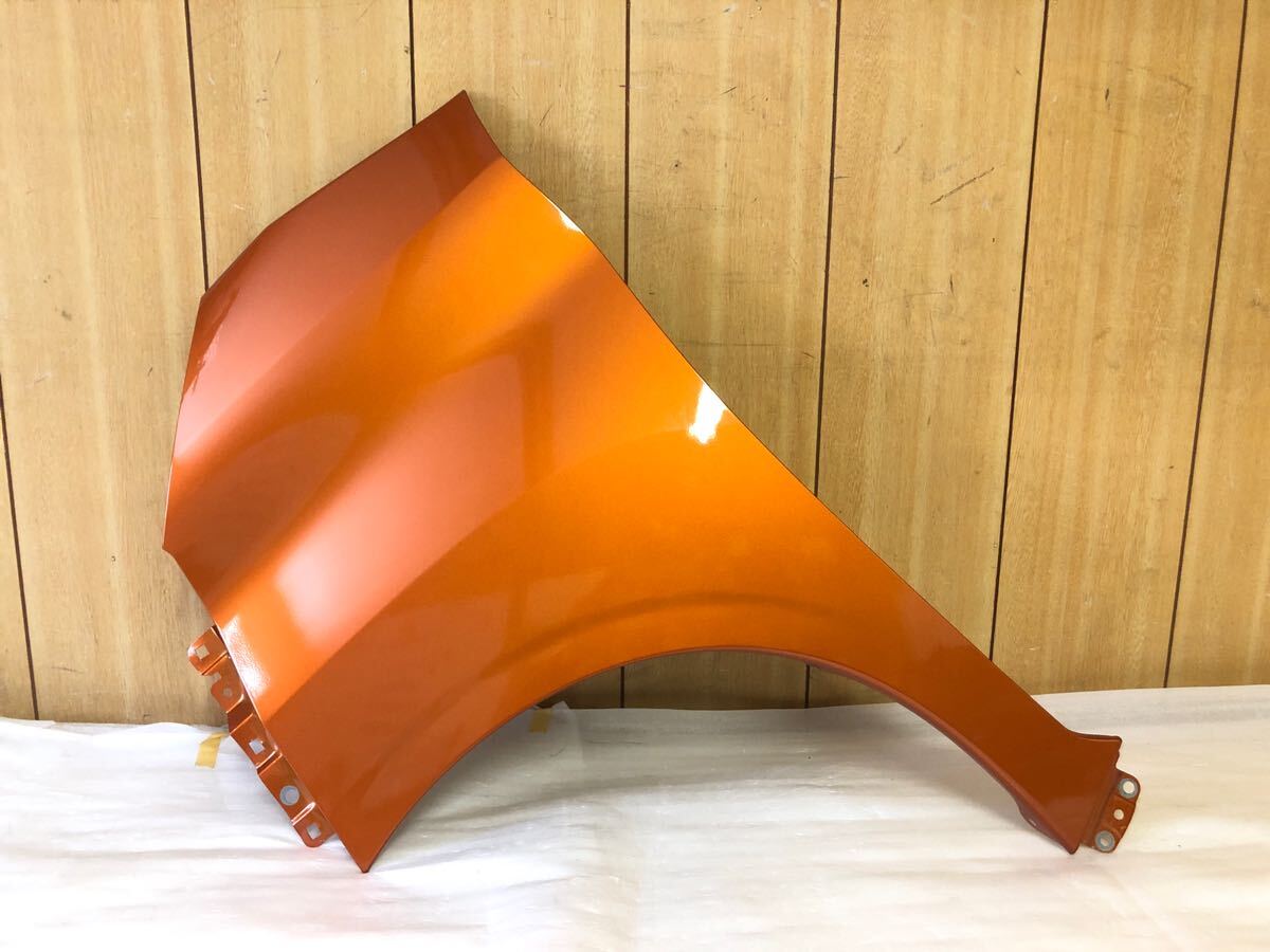 日産 ルークス B44A B45A B47A B48A 純正 左 フロントフェンダー オレンジメタリック系 美品!拍卖