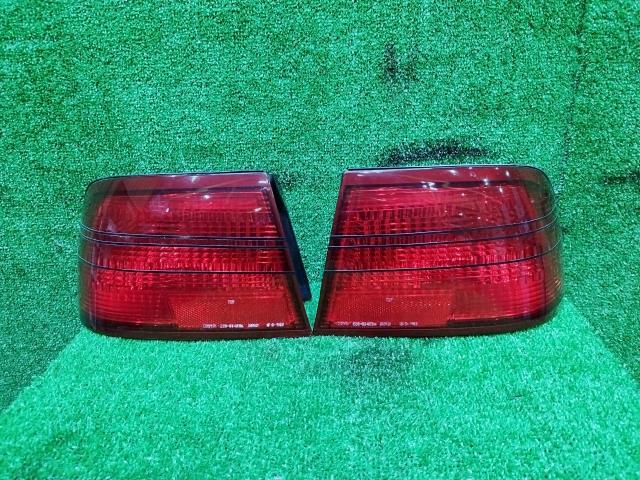 レパード E-JHY33 左右テールランプ 右テールライトセット コイト 220-63420 26550-5P225拍卖