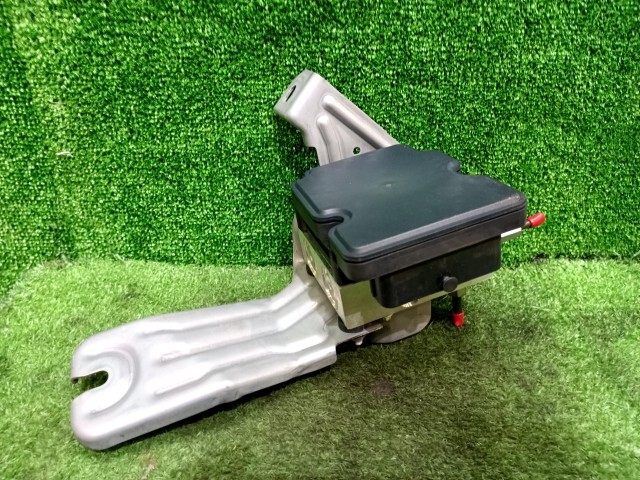 ワゴンR 5AA-MH95S ABSアクチュエーター 56110-56TC 56130-56TE0拍卖