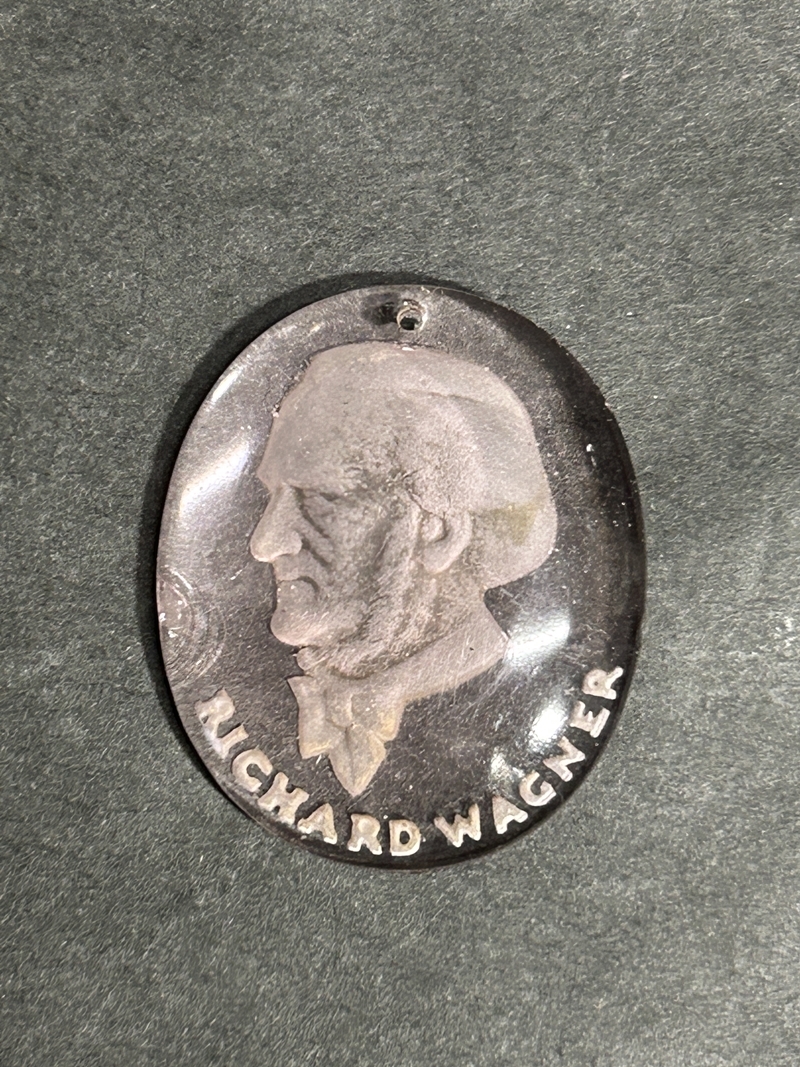 ● コレクター必見 希少 レア ドイツ製? ガラス リヒャルト・ワーグナー 肖像画 ドームガラストップ レトロ 当時物 コレクション my789拍卖