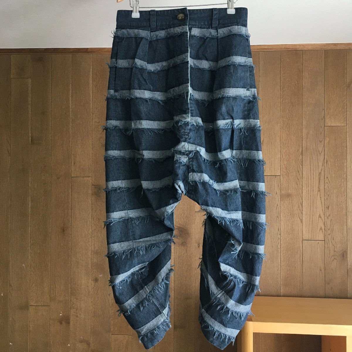 即決 美品 Vivienne Westwoodヴィヴィアンウエストウッド 再構築 デニム パンツ2 TM拍卖