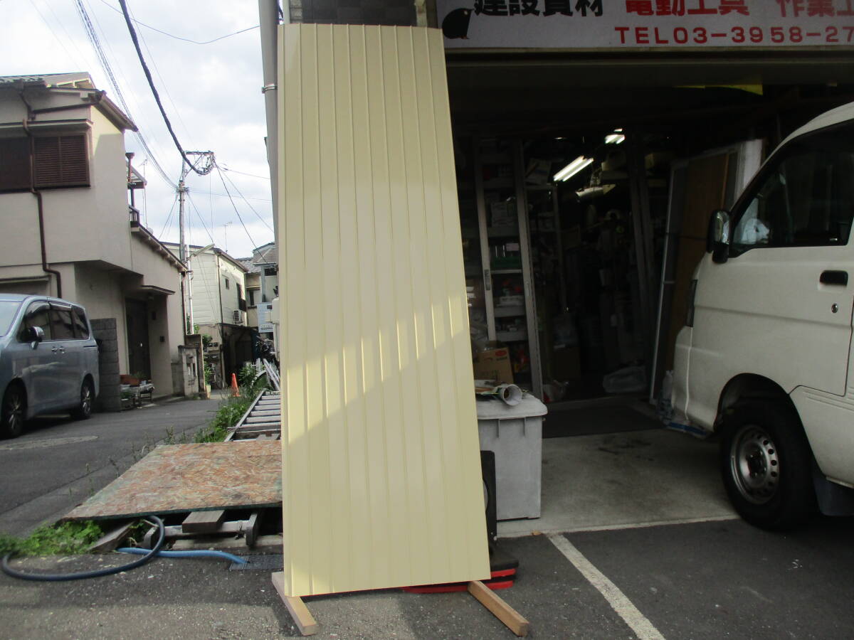 V波プリント板 スチール製壁材 7尺 新品 12枚で1個、1個¥9600 お引き取りのみ対応商品拍卖