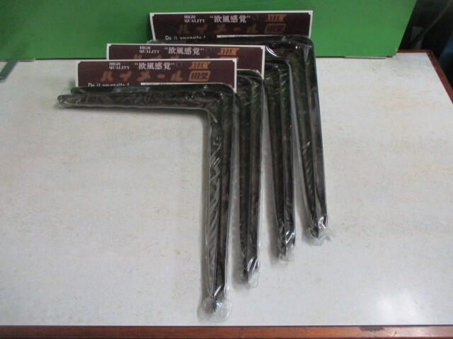 棚受け 鋼製棚受 新品 木ねじ付き 色 ブロンズ サイズ250×300(ミリ) 8本(4組)で¥2800拍卖