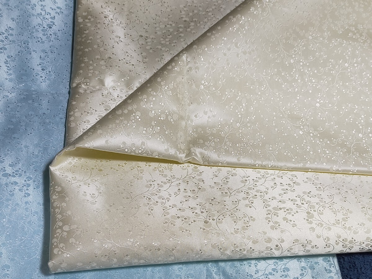 韓国布(チマチョゴリ)ハギレ タン クリーム色 新柄小花 まとめて決済可拍卖