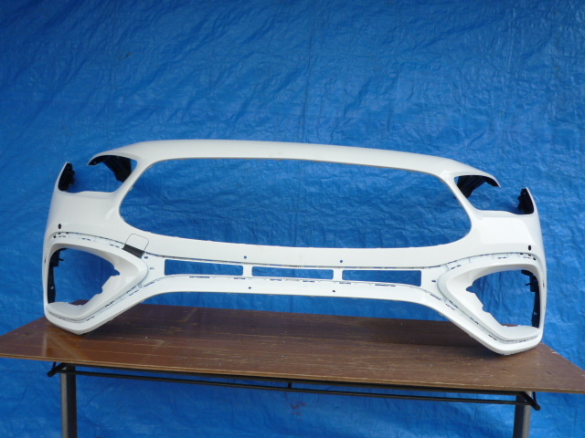 ☆BH132 H247 GLA フロントバンパー 白 A2478857908拍卖